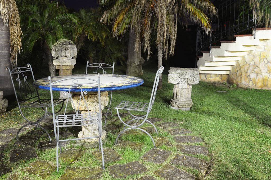Complesso Turistico Ricettivo L'Oasi Del Golfo Di Salerno Apartment Батипалия Екстериор снимка