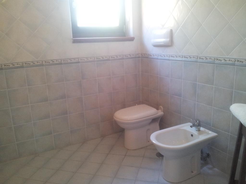 Complesso Turistico Ricettivo L'Oasi Del Golfo Di Salerno Apartment Батипалия Стая снимка