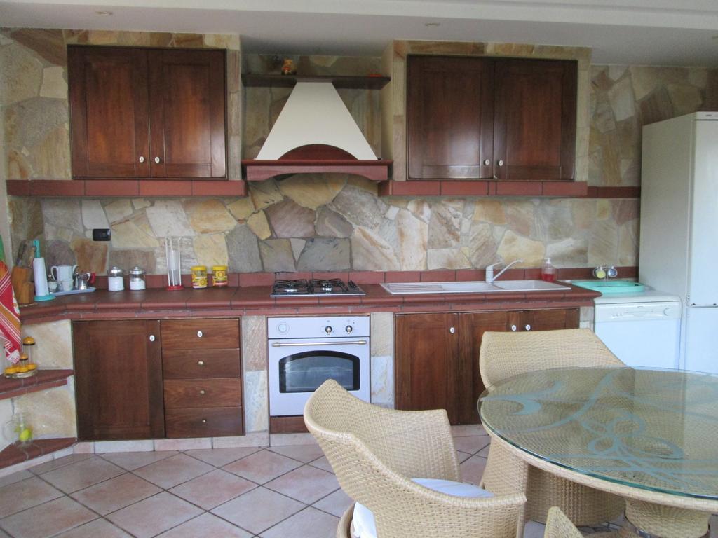Complesso Turistico Ricettivo L'Oasi Del Golfo Di Salerno Apartment Батипалия Екстериор снимка