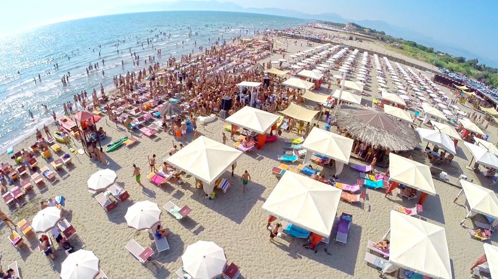 Complesso Turistico Ricettivo L'Oasi Del Golfo Di Salerno Apartment Батипалия Екстериор снимка
