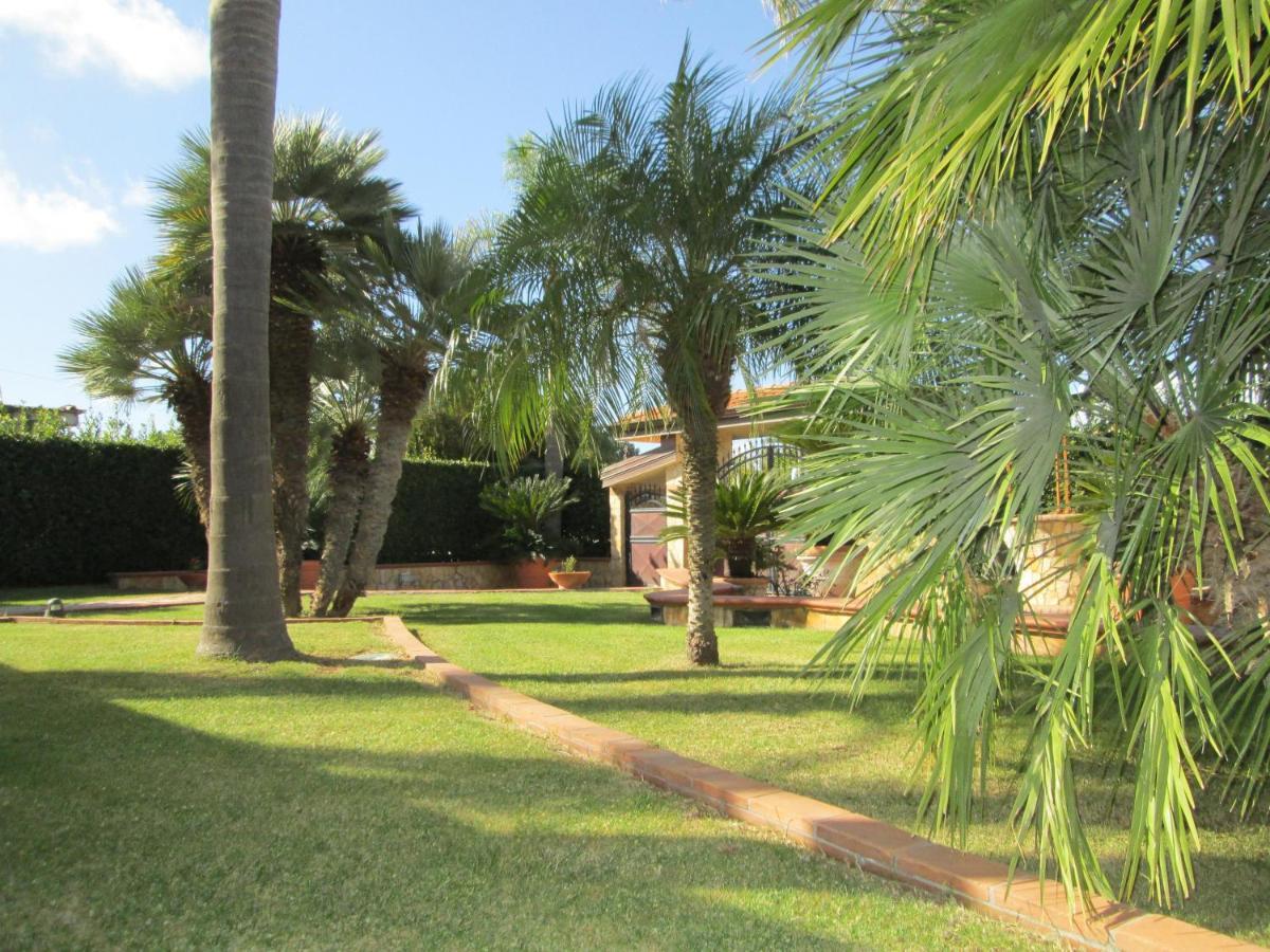 Complesso Turistico Ricettivo L'Oasi Del Golfo Di Salerno Apartment Батипалия Екстериор снимка